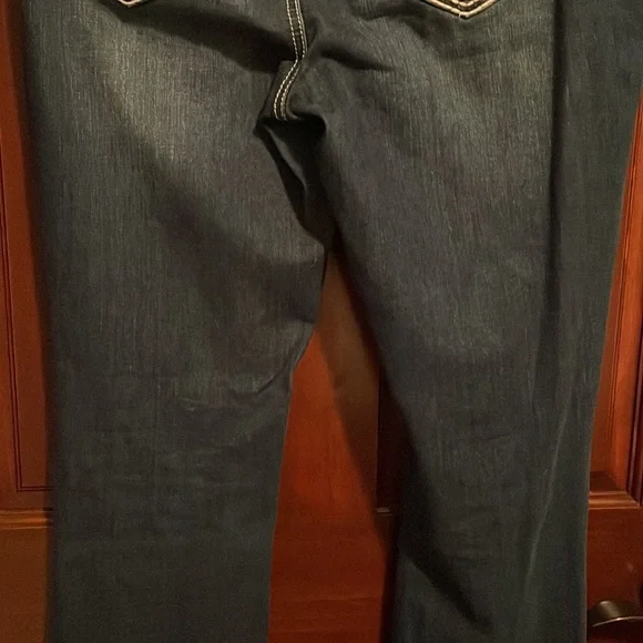 Est. 1946 jeans size 12. - Picture 13 of 16